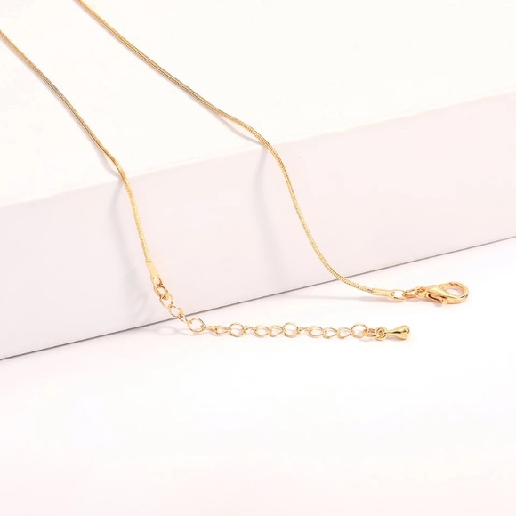 18K gold plated ultra thin shake necklace - Picture 7 of 11